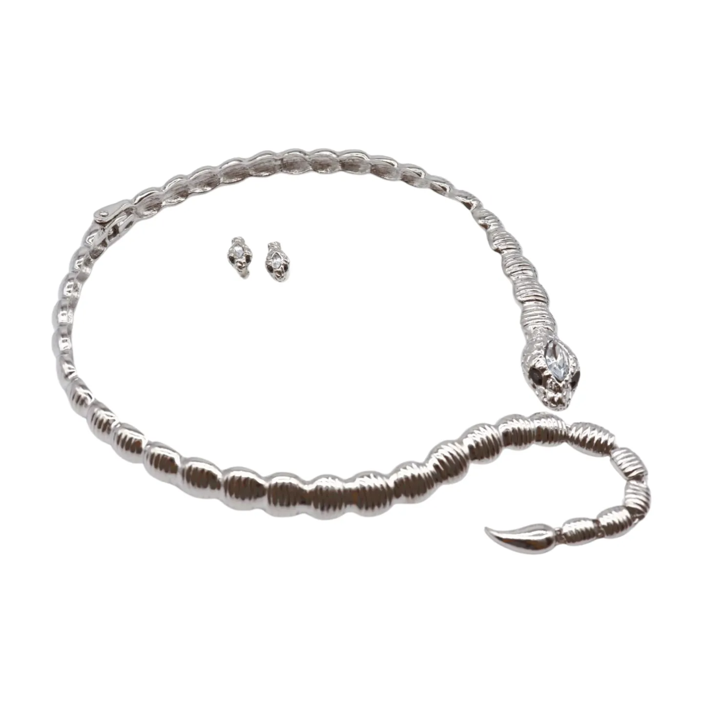 Women Silver Metal Wrap Around Cobra Snake Short Necklace